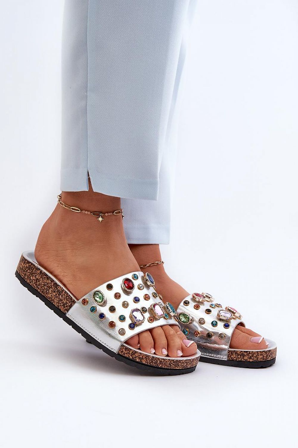 Clacquettes model 196949 Step in style