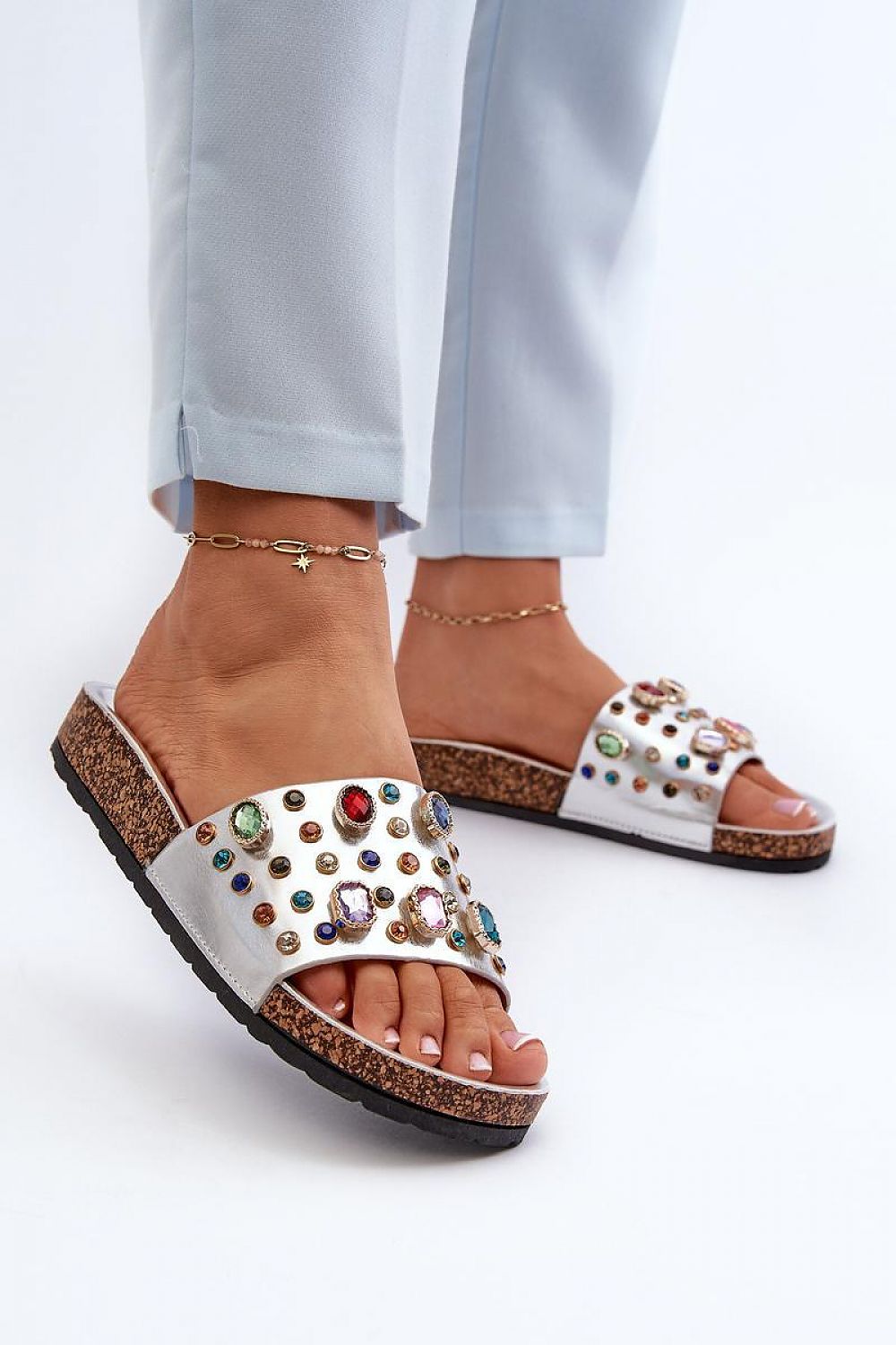 Clacquettes model 196949 Step in style