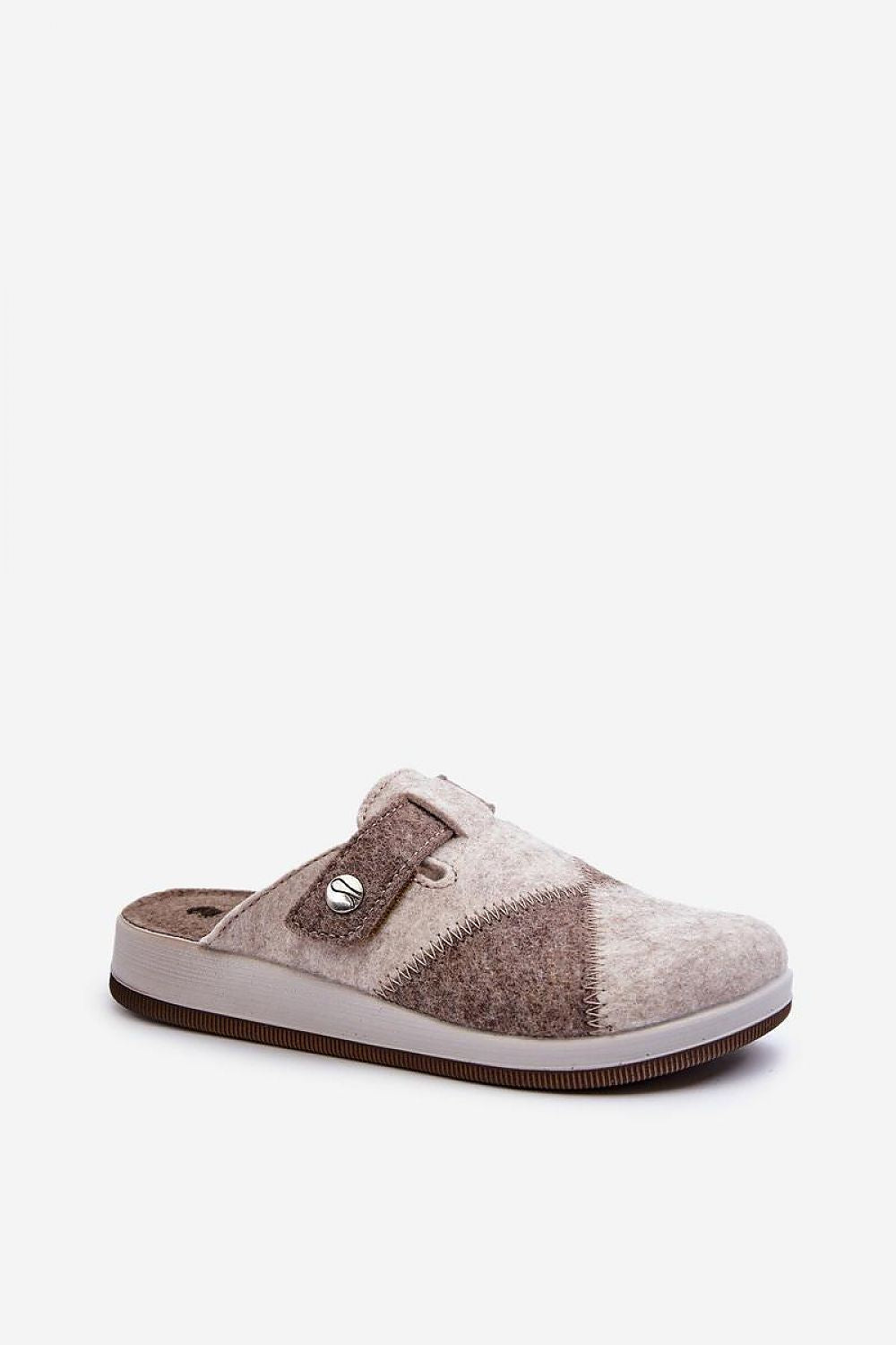 Pantoufles model 197409 Step in style