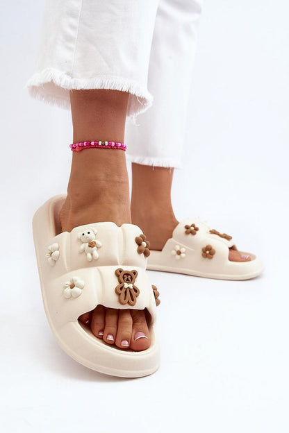 Clacquettes model 197649 Step in style