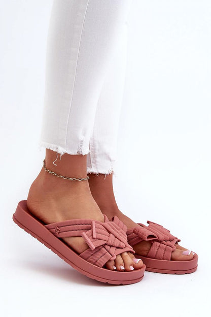 Clacquettes model 197656 Step in style