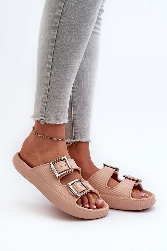 Clacquettes model 197660 Step in style