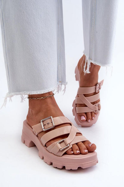 Clacquettes model 197667 Step in style