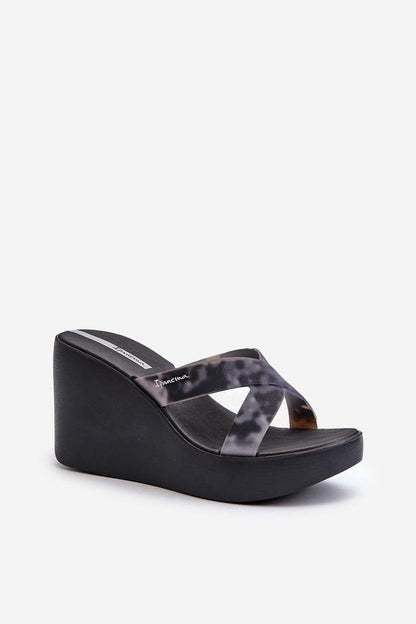 Clacquettes model 197717 Step in style
