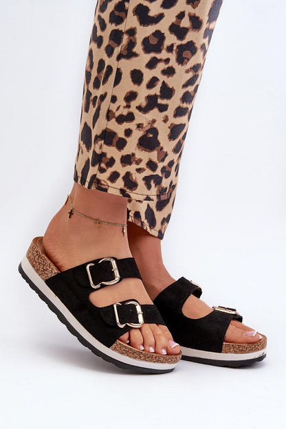 Clacquettes model 197720 Step in style