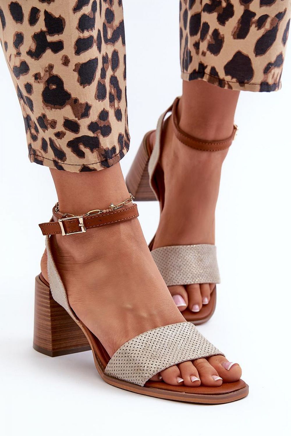 Sandales à talons model 197901 Step in style