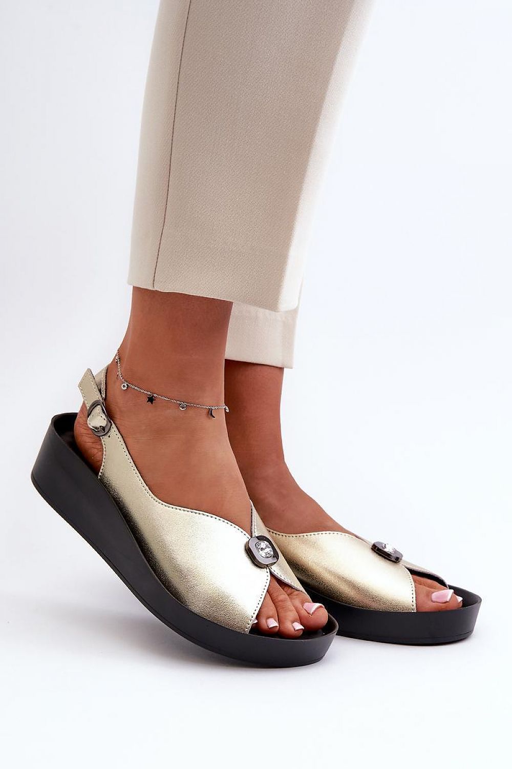 Cothurnes model 198131 Step in style