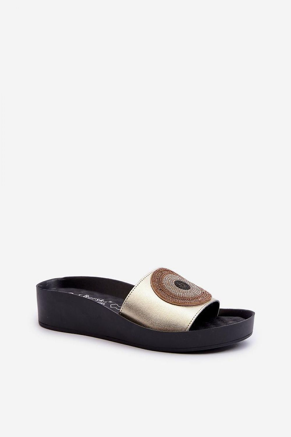 Clacquettes model 198140 Step in style