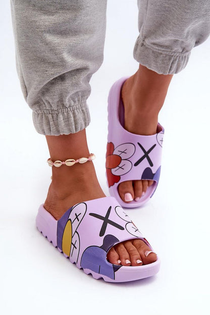 Clacquettes model 198168 Step in style