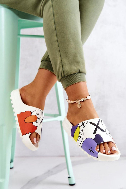 Clacquettes model 198170 Step in style