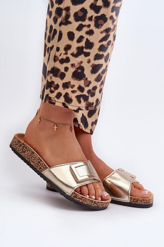 Clacquettes model 198189 Step in style