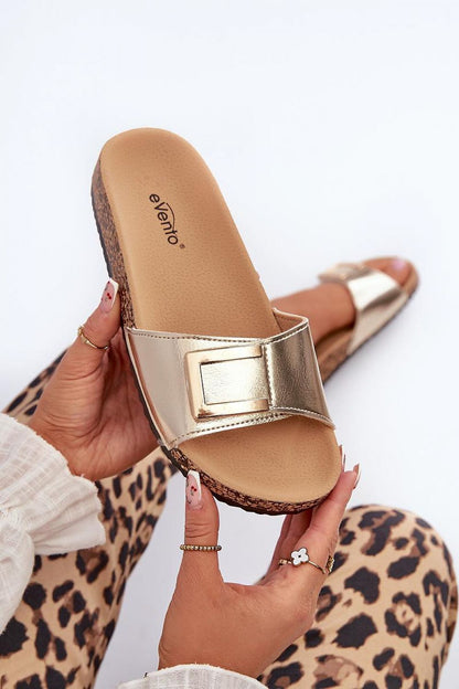 Clacquettes model 198189 Step in style
