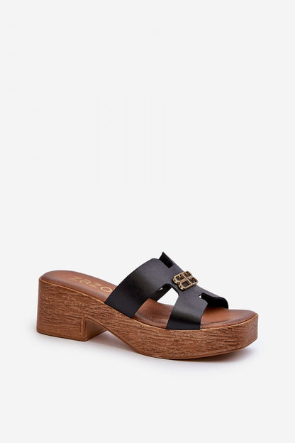 Clacquettes model 198267 Step in style