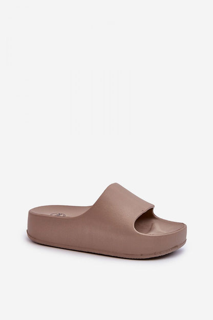 Clacquettes model 198280 Step in style