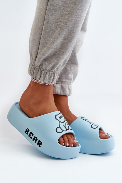 Clacquettes model 198422 Step in style