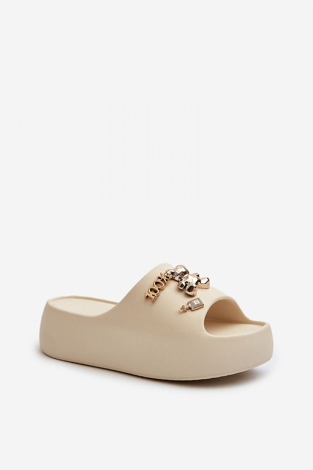 Clacquettes model 198426 Step in style