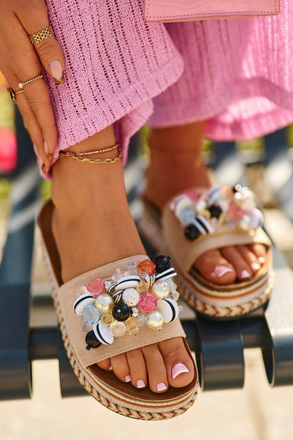 Clacquettes model 198432 Step in style