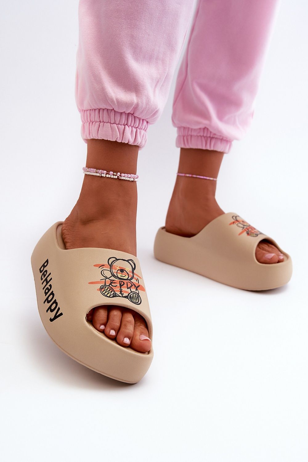 Clacquettes model 198435 Step in style