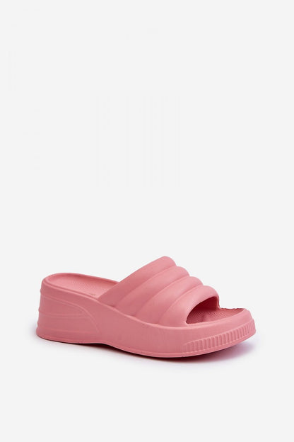 Clacquettes model 198438 Step in style