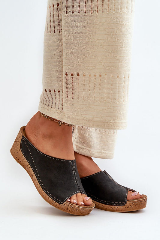 Clacquettes model 198462 Step in style