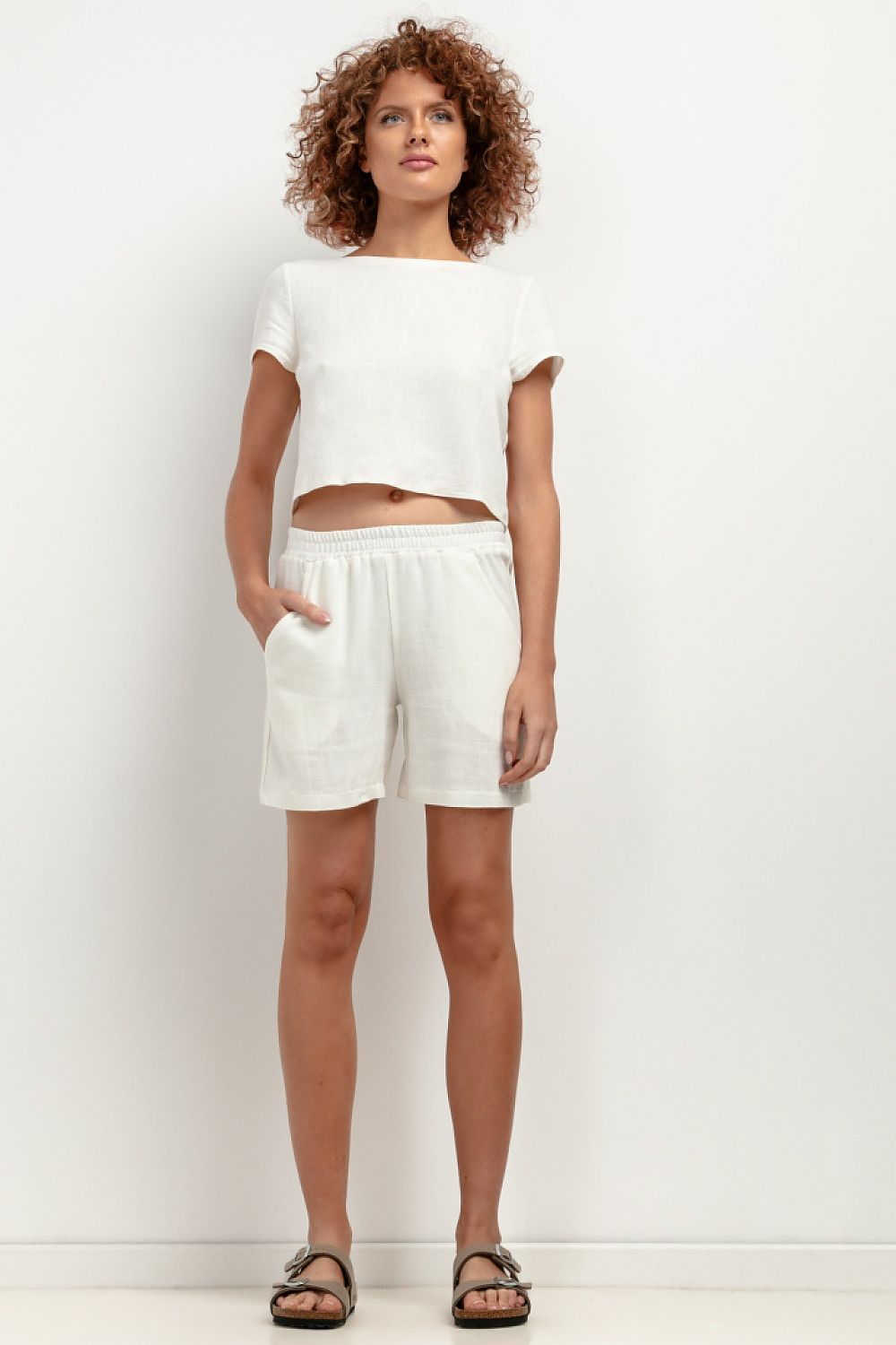 Shorts model 198559 Tessita