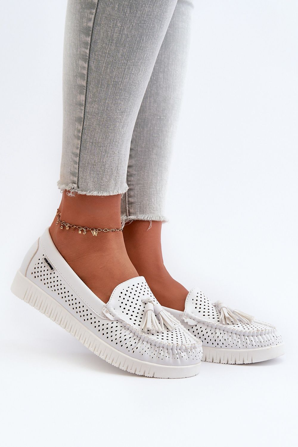 Moccasins model 198590 Step in style