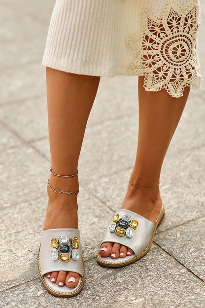 Clacquettes model 198613 Step in style