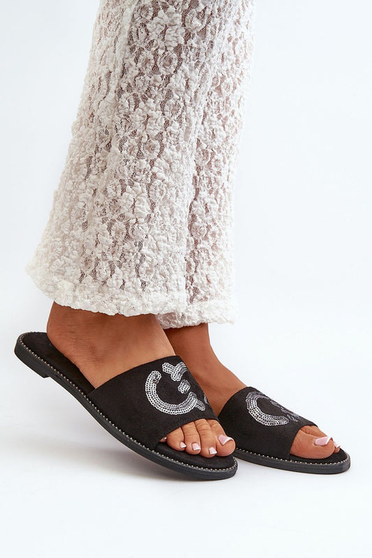 Clacquettes model 198616 Step in style