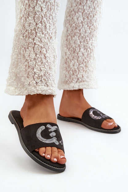 Clacquettes model 198616 Step in style