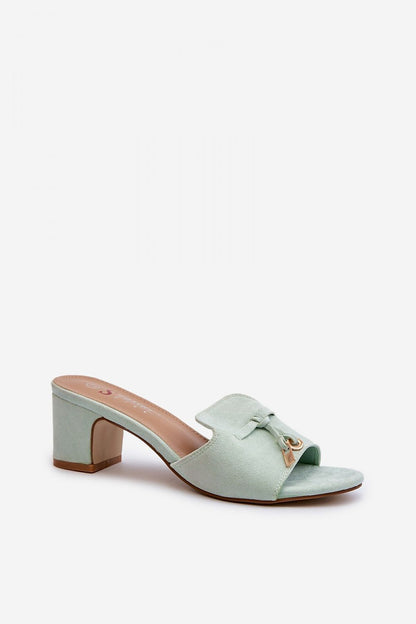 Clacquettes model 198675 Step in style