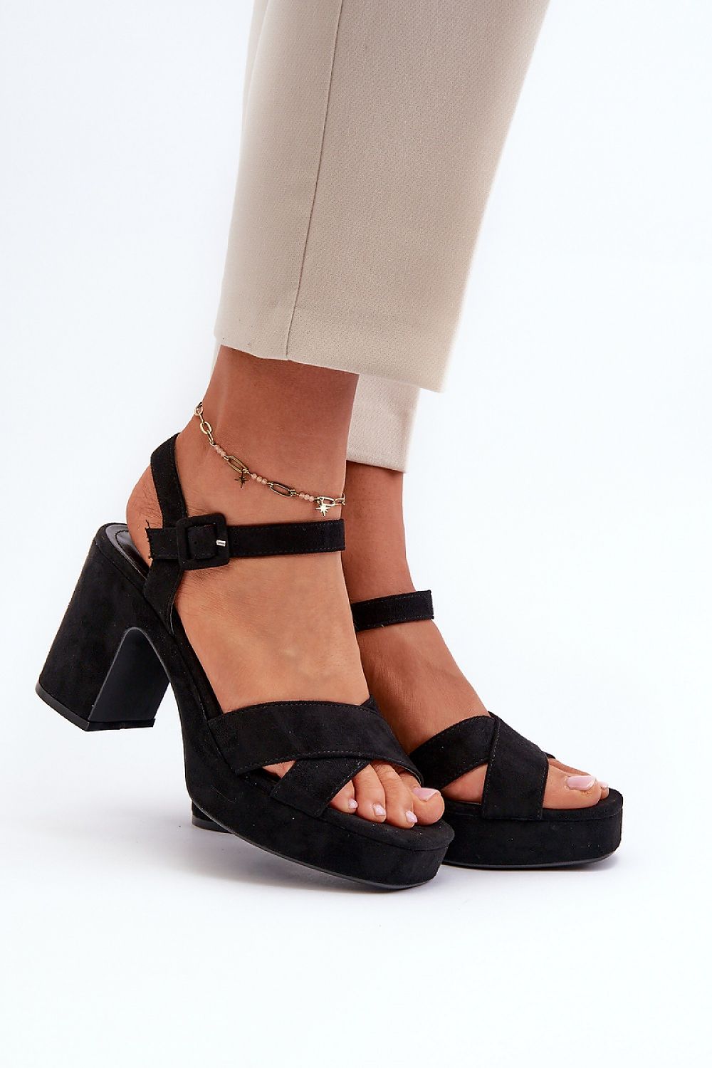 Pantoufles model 198731 Step in style