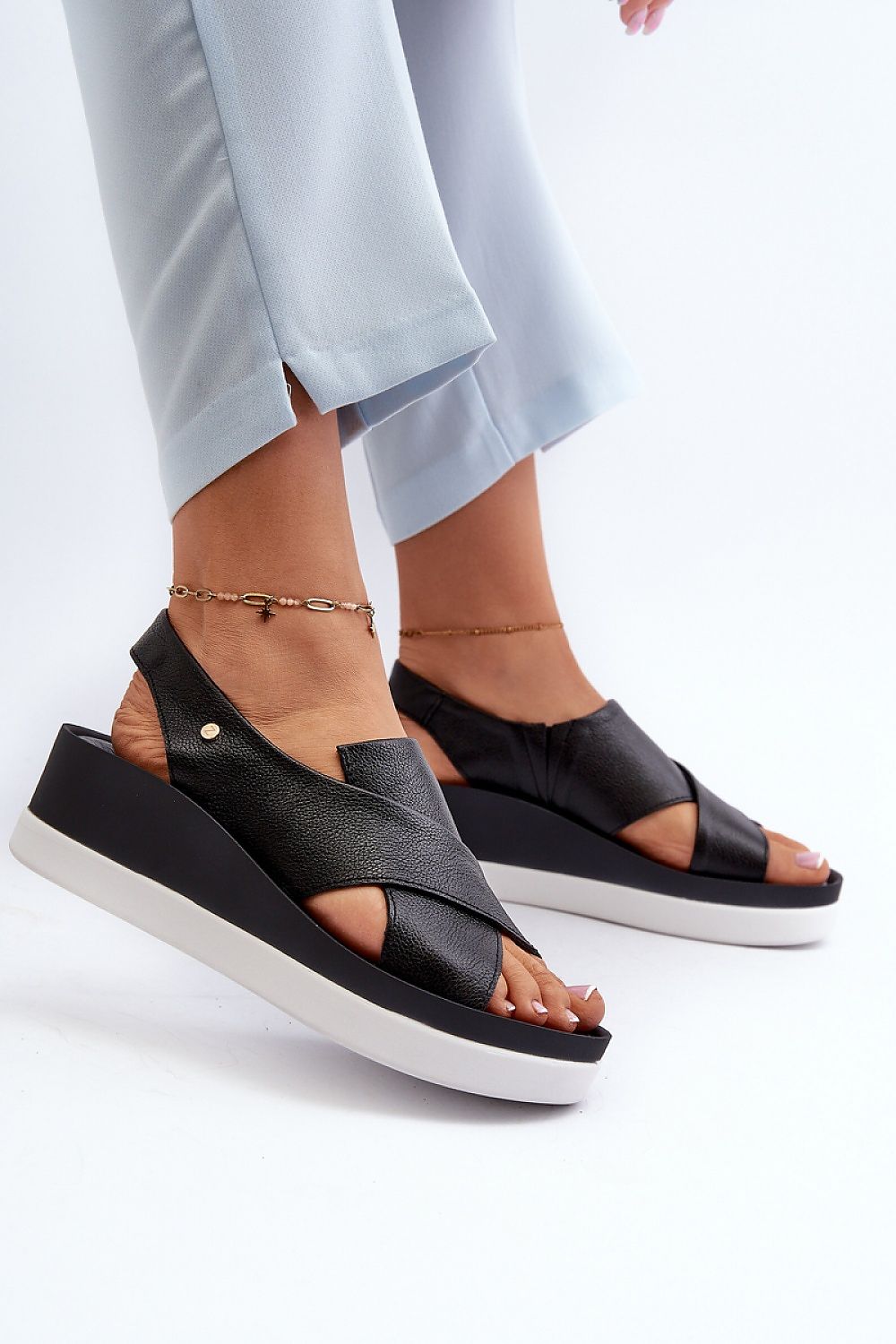 Cothurnes model 198813 Step in style