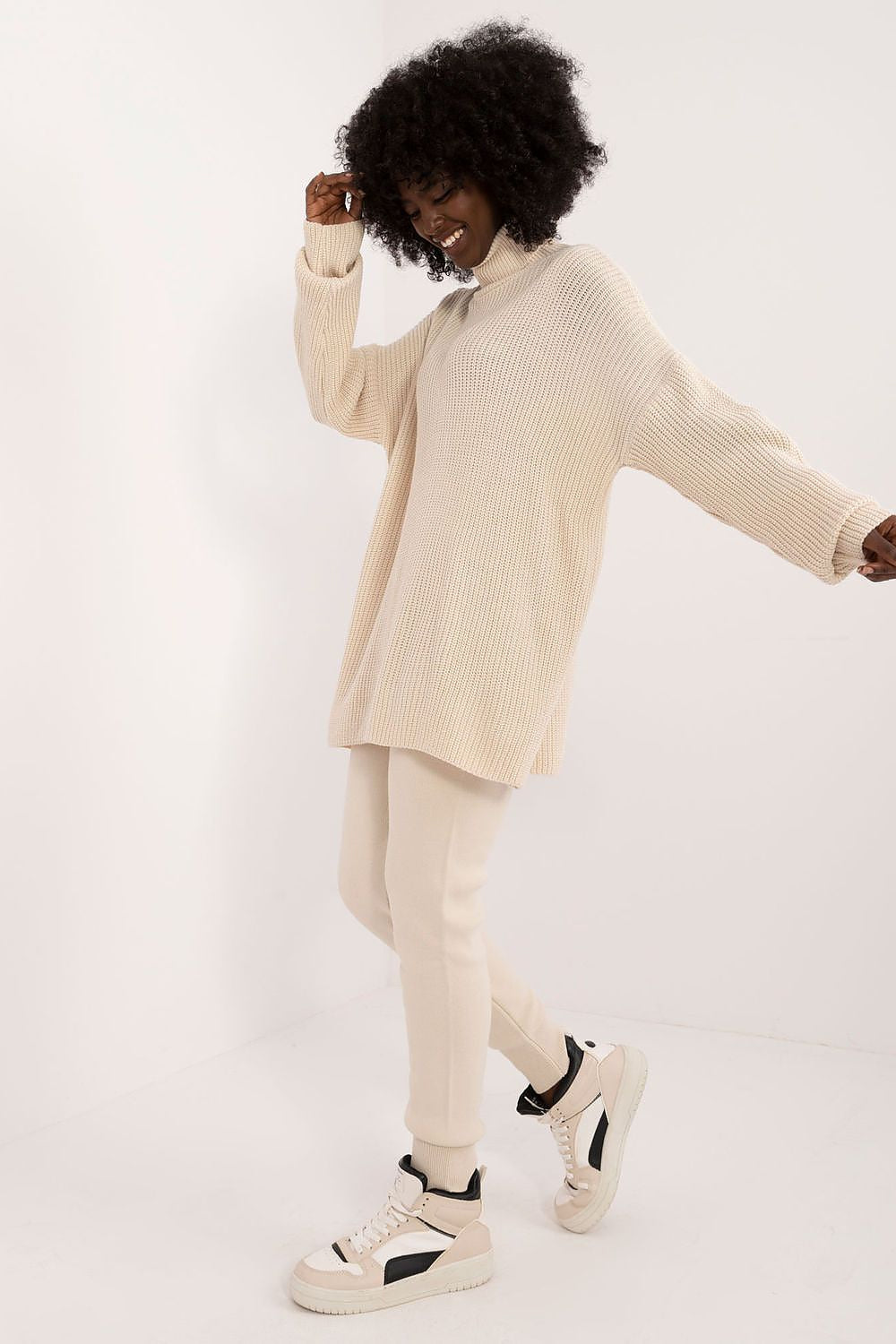L`ensemble model 199115 Badu
