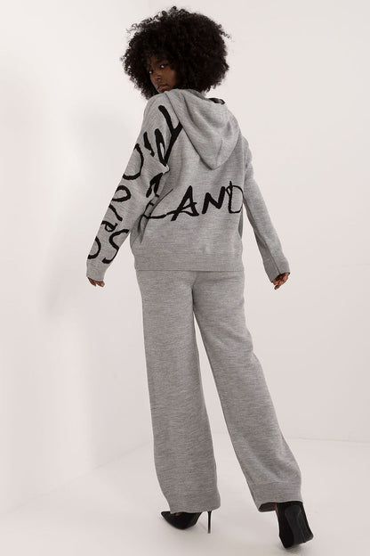 L`ensemble model 199122 Badu