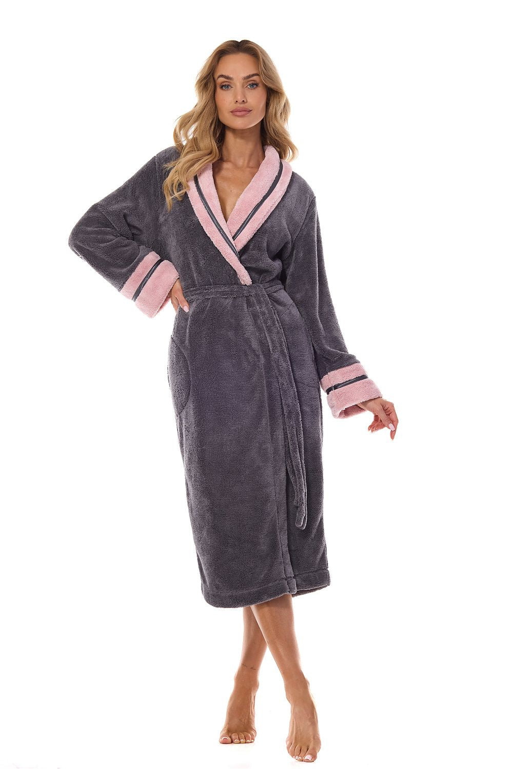 Peignoir model 199363 L&L collection