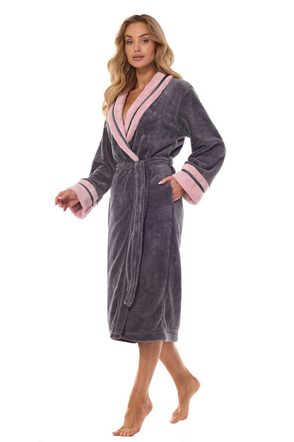 Peignoir model 199363 L&L collection