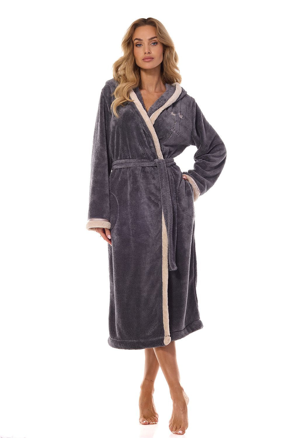 Peignoir model 199367 L&L collection