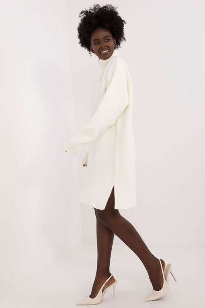 Robe de jour model 199610 Badu