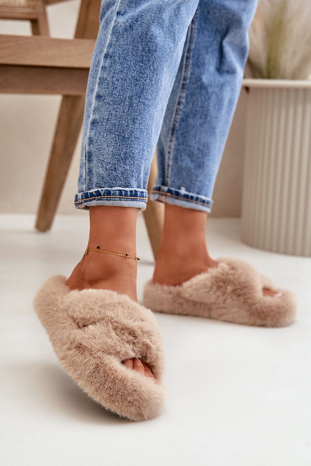 Pantoufles model 199896 Step in style