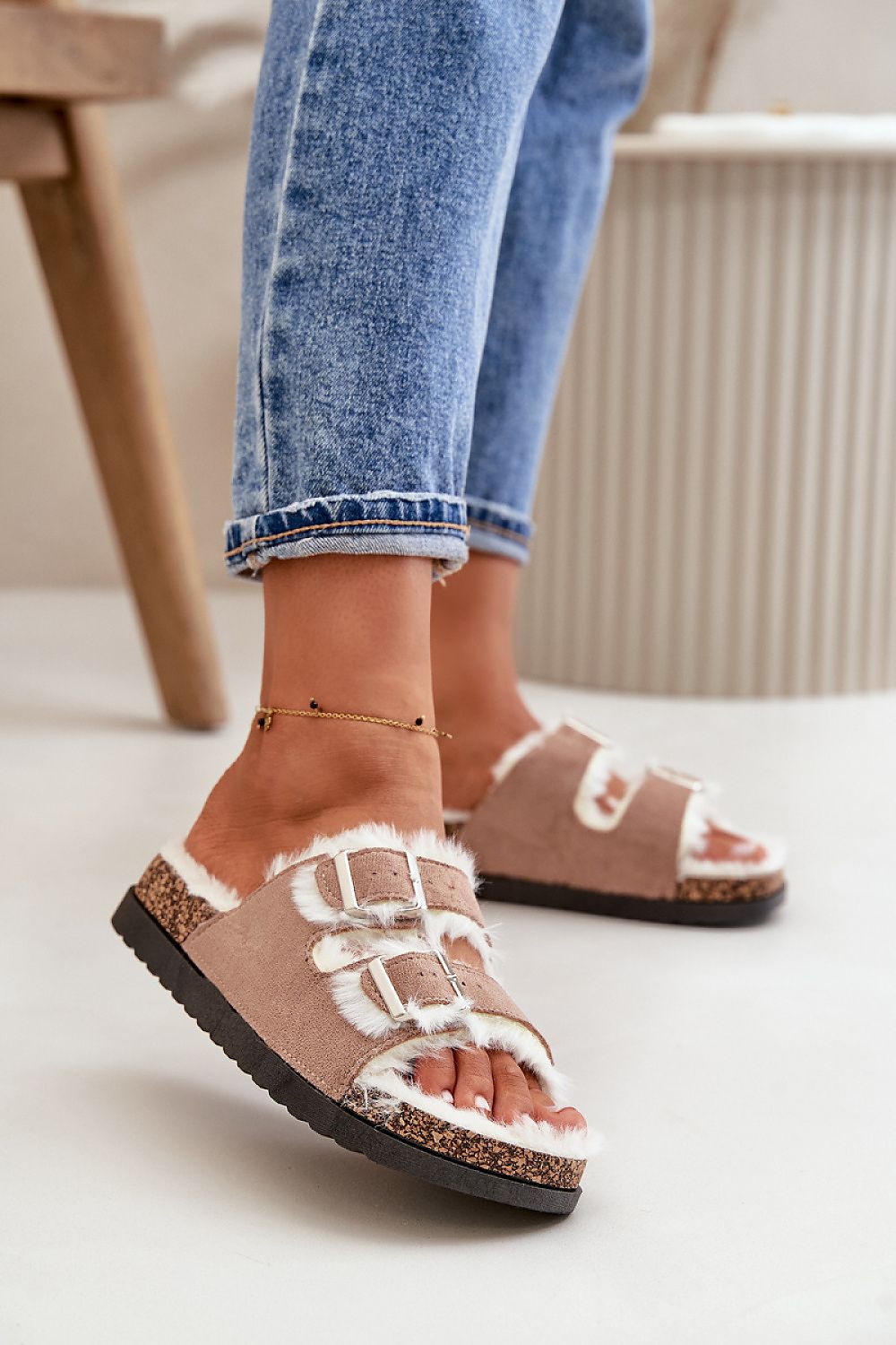 Pantoufles model 199900 Step in style