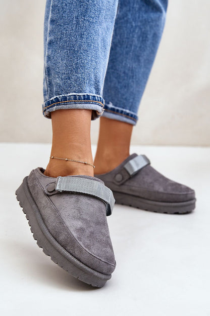 Pantoufles model 200116 Step in style