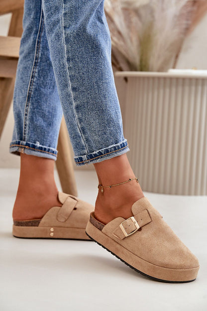 Pantoufles model 200121 Step in style