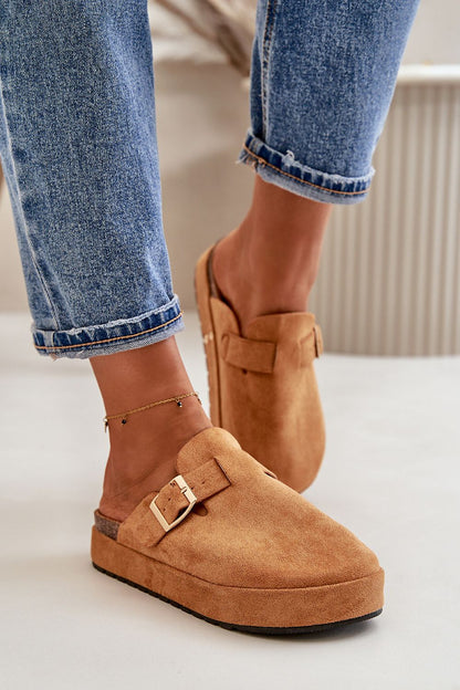 Pantoufles model 200123 Step in style