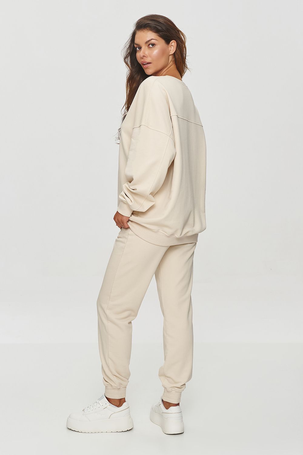 Pantalon survêtement model 200130 Makadamia