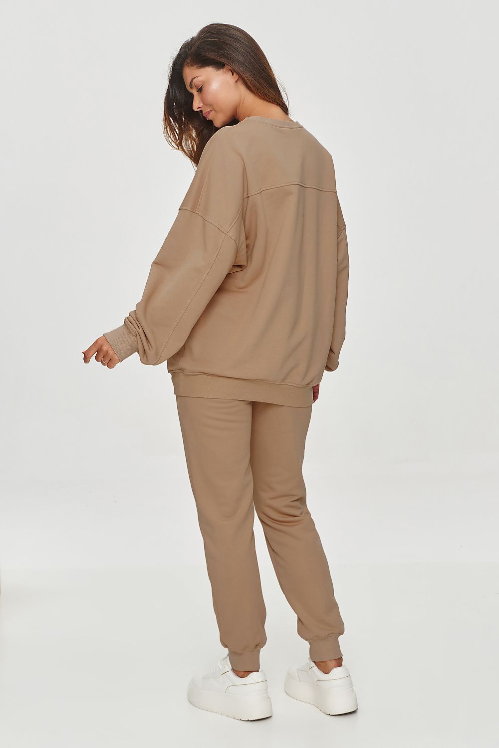 Pantalon survêtement model 200134 Makadamia