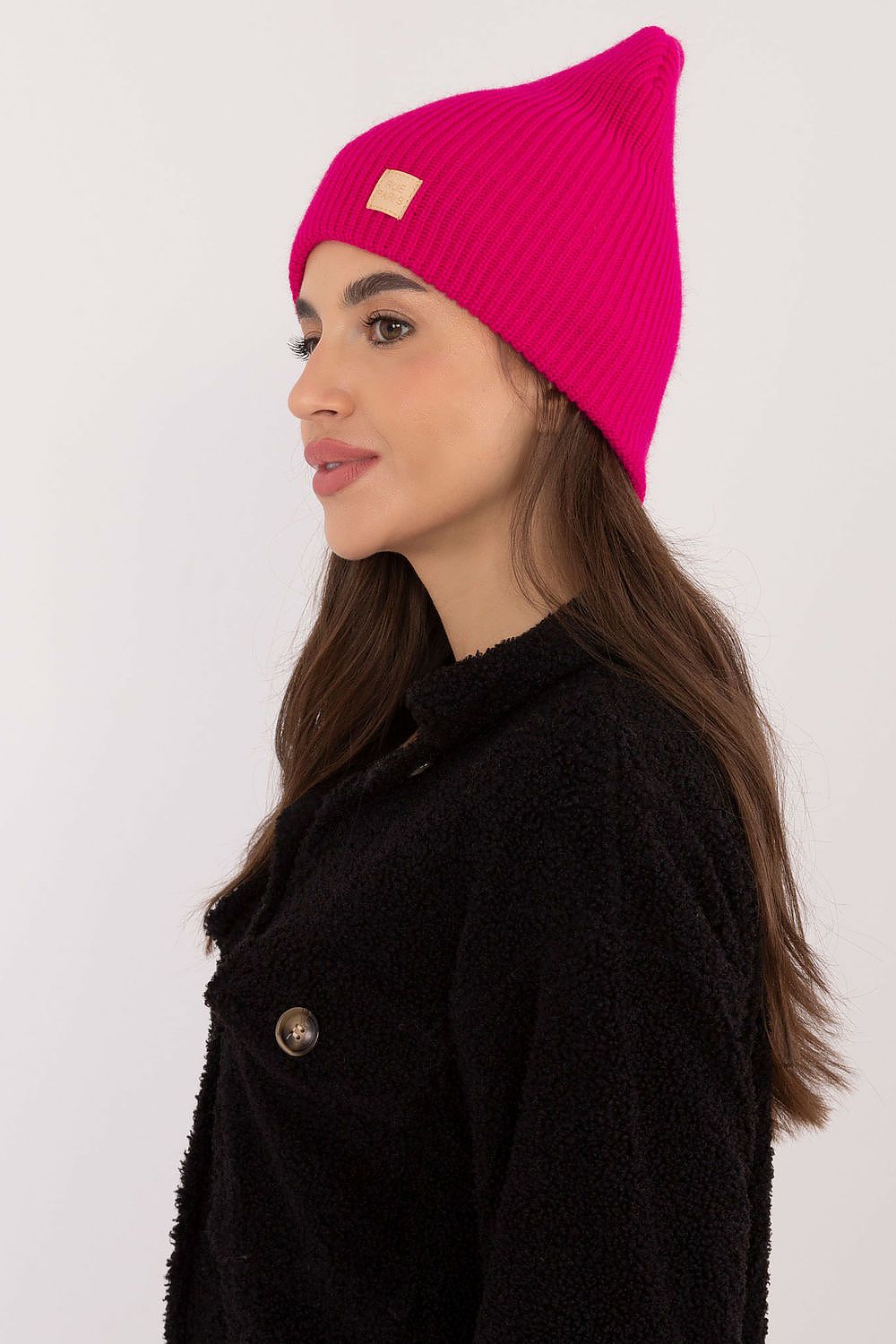 Bonnet model 201427 Rue Paris