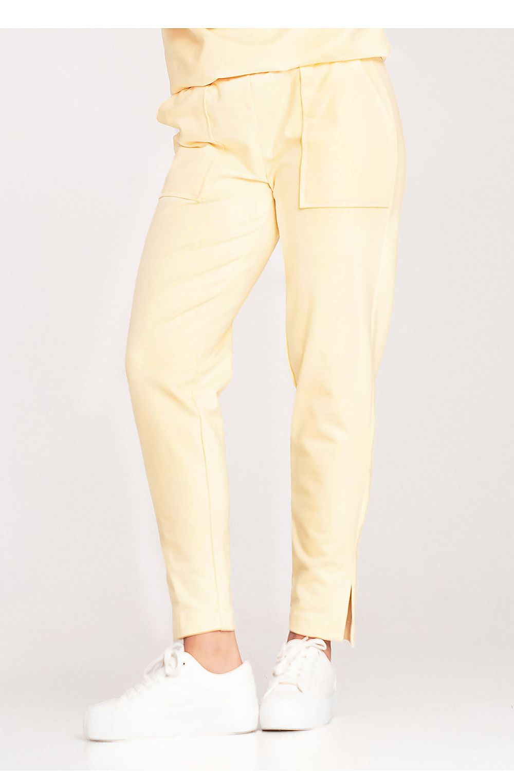 Pantalon survêtement model 201476 Figl