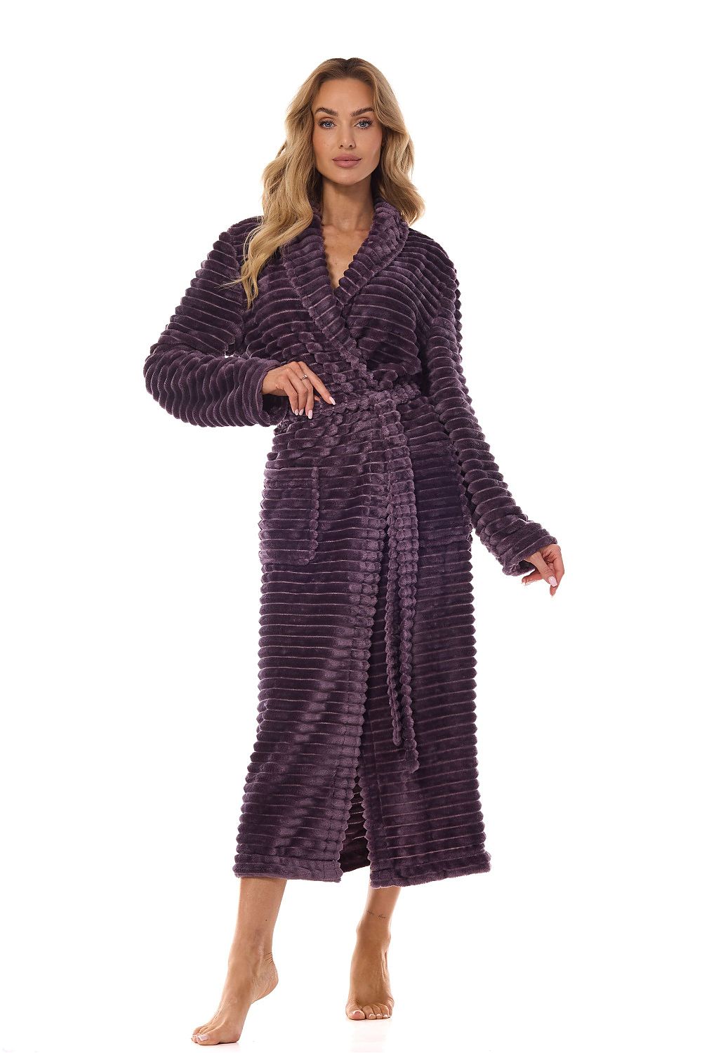 Peignoir model 206067 L&L collection