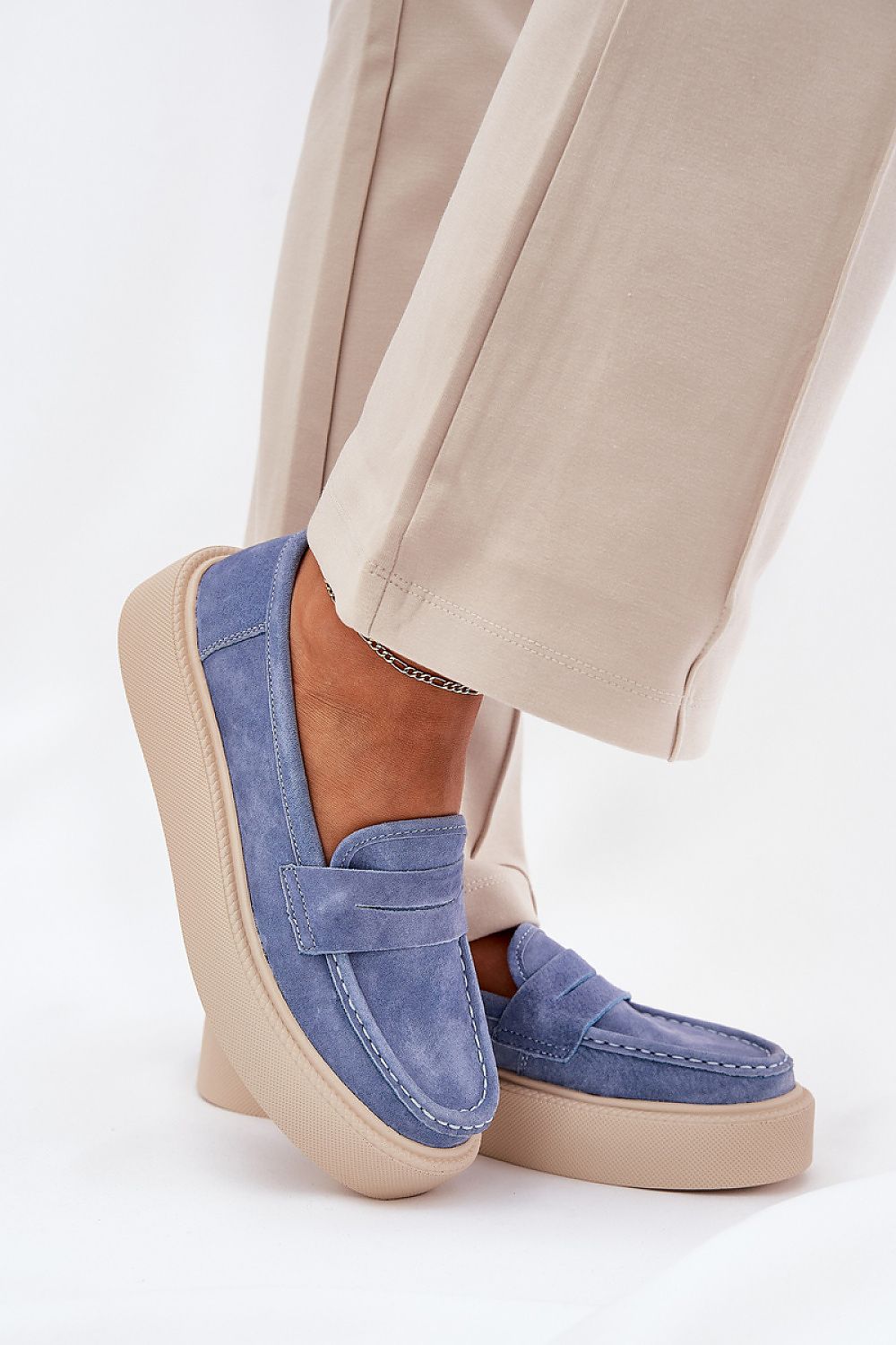  Moccasins model 209030 Step in style 