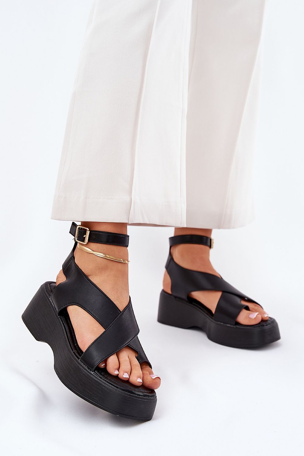  Cothurnes model 209892 Step in style 
